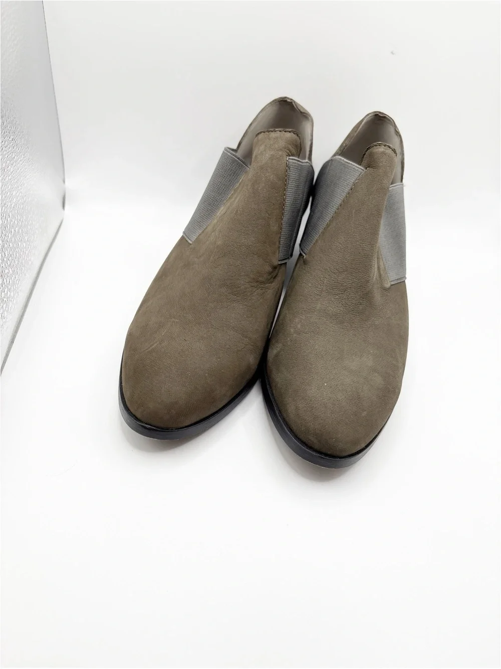 Eileen‎ Fisher Gray Leather Short Booties